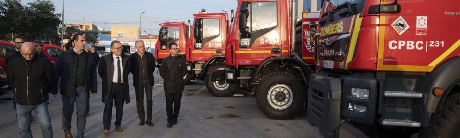 Los bomberos de Castelló modernizan su flota con 10 nuevos vehículos