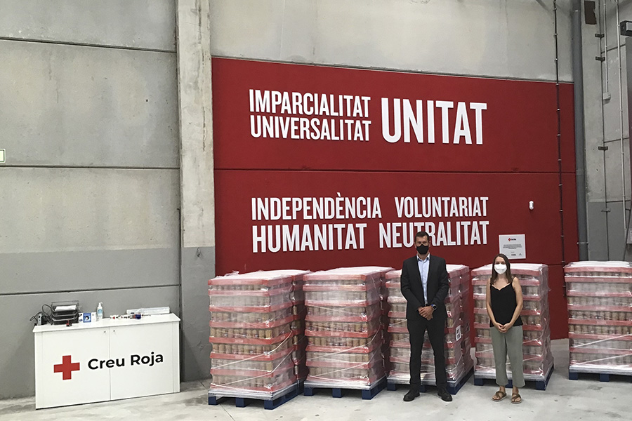 Donación de productos de primera de necesidad de Mercadona a Cruz Roja en Cataluña