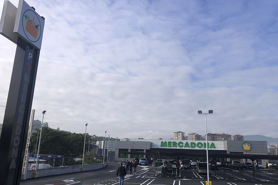 Fachada del supermercado de Mercadona en Leioa