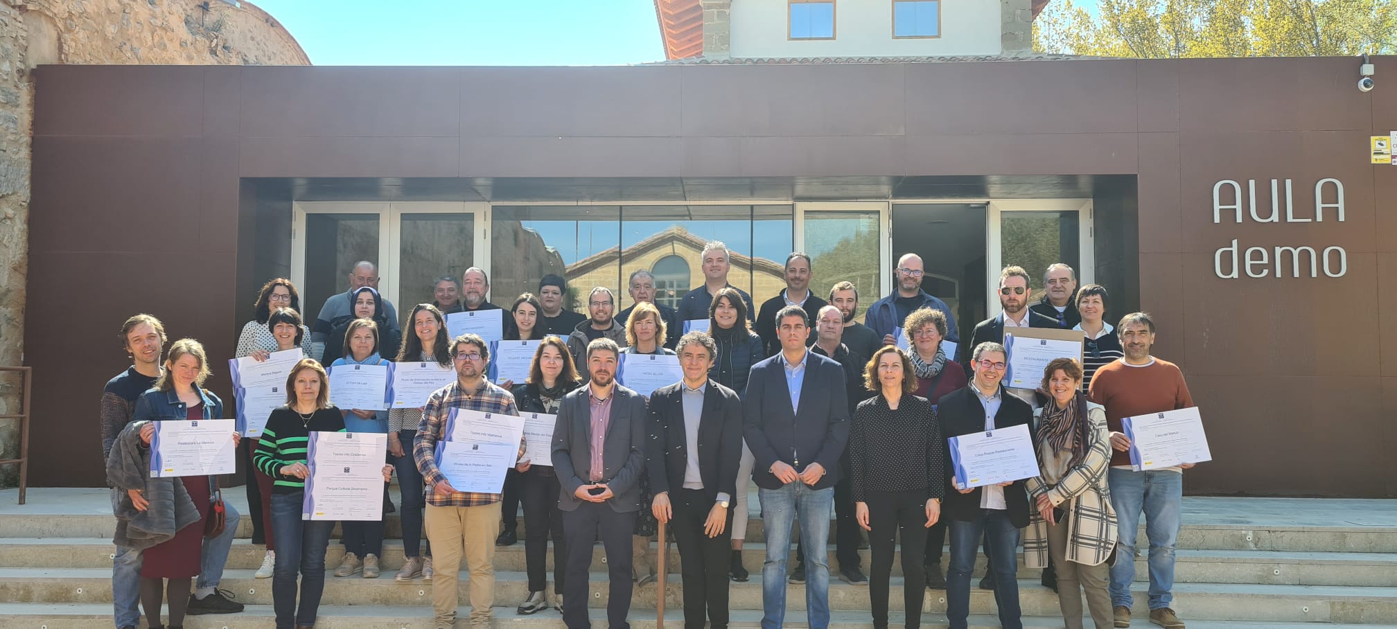 Colomer entrega en Morella los distintivos de calidad turística certifi...