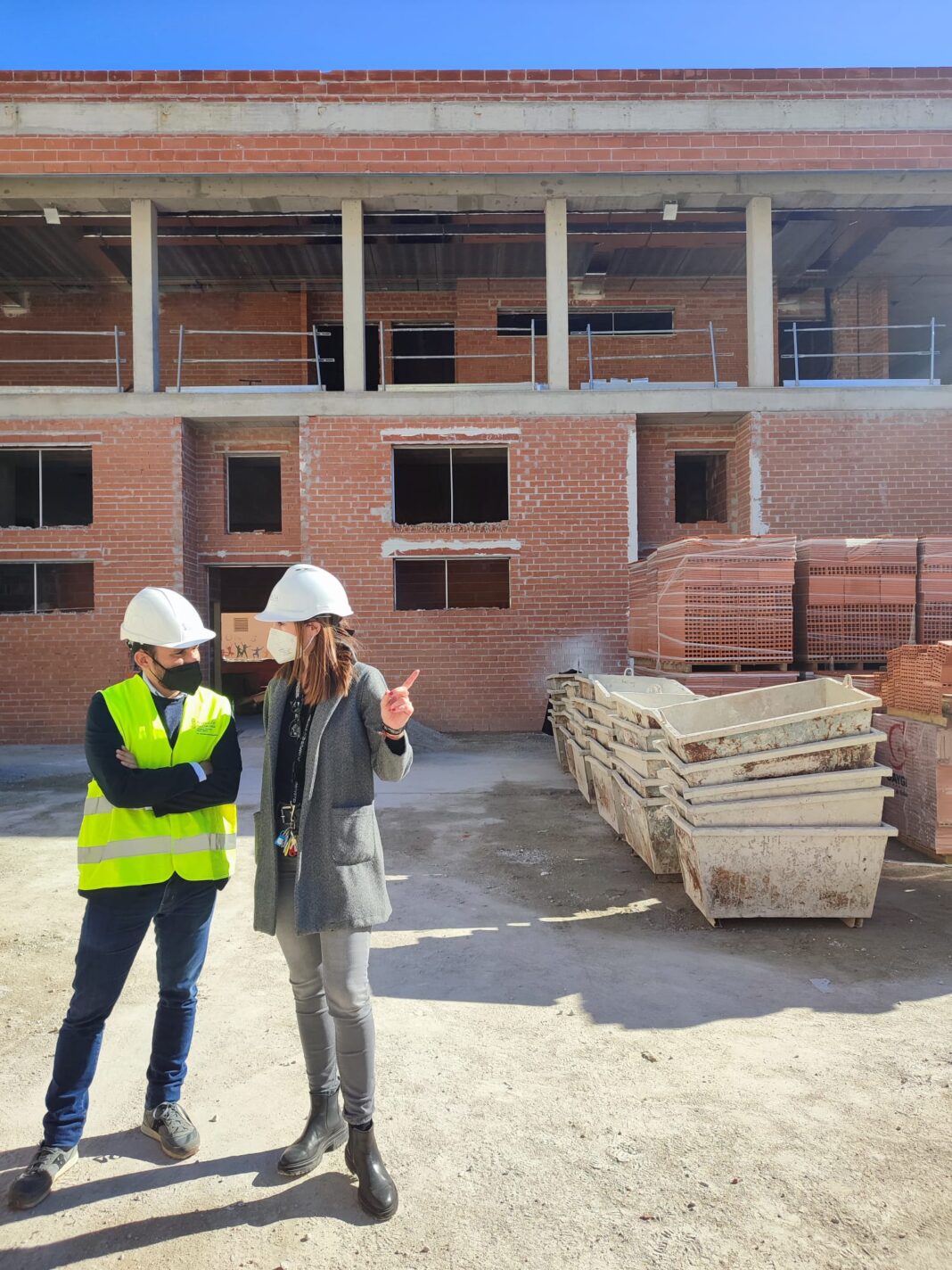 Marzà: 'Invertim 19 milions d'euros en la millora de centres educatius de la Ribera Baixa, que donen treball a 475 treballadors del sector de la construcció'