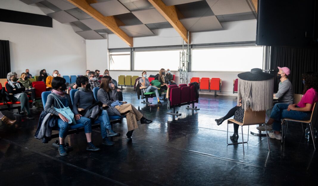 Dansa València aspira a sumar aficionats a la dansa amb tallers de participació i inclusió