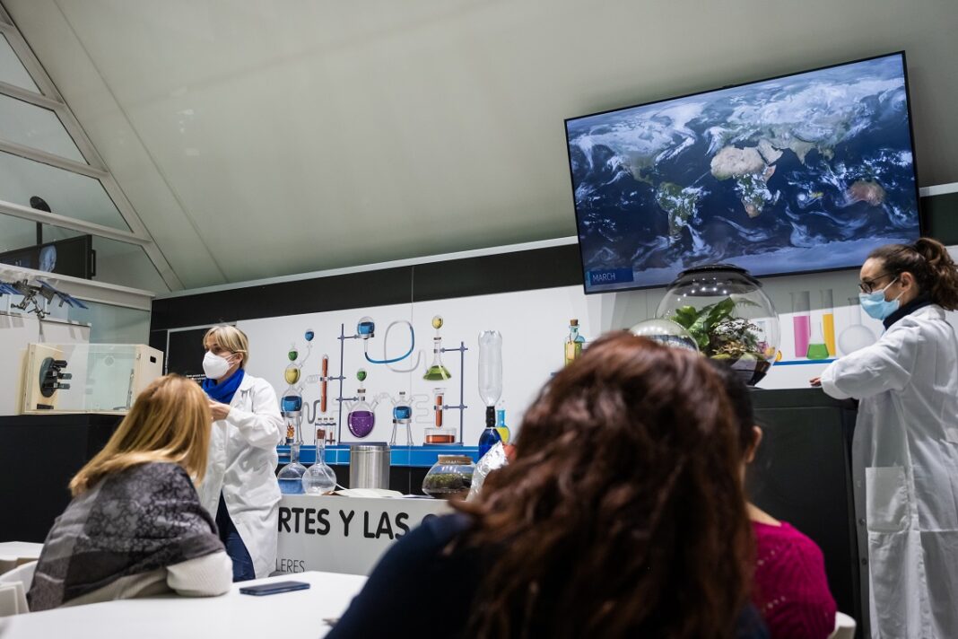 La Generaliat ofrece desde este fin de semana el nuevo taller 'SOS Planeta' en el Museu de les Ciències